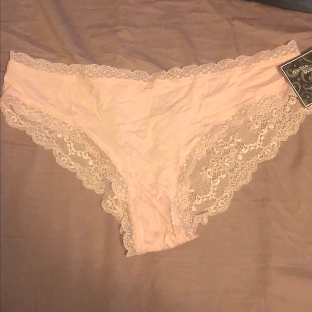 Lace back panties